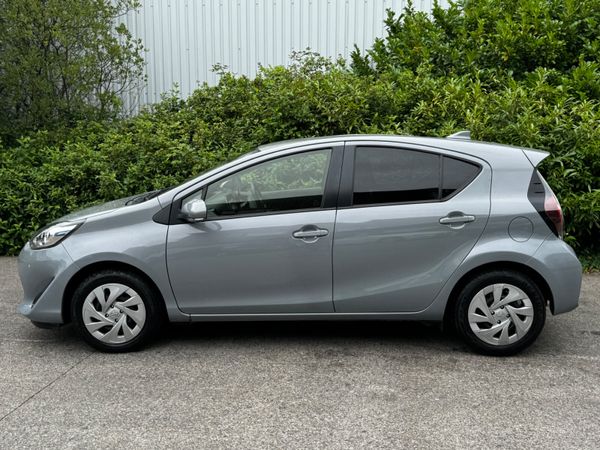 Toyota Aqua 2021 Petrol Hybrid 362412927