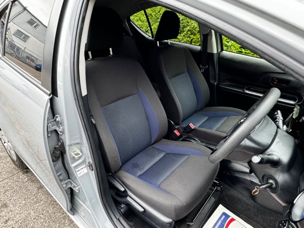 Toyota Aqua 2021 Petrol Hybrid 362412930