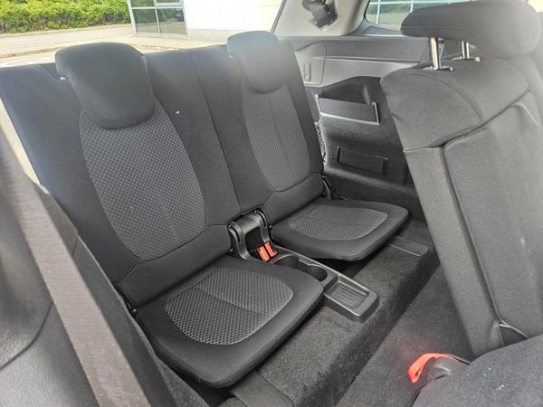 BMW 7 SEATER  2I8D- GRAN TOURER  2016 362435113