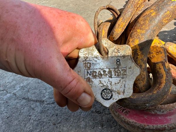 3.7 Metre ...6.7 ton ...lifting chains 4 LEG .... 362502692