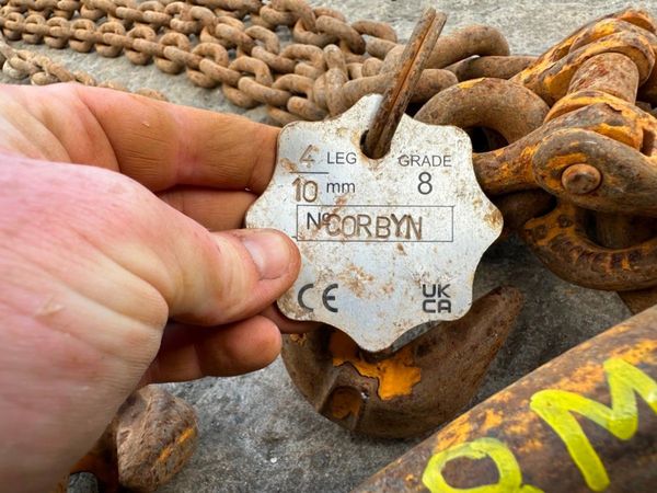 3.8 Metre ...6.7 ton ...lifting chains 4 LEG .... 362502858