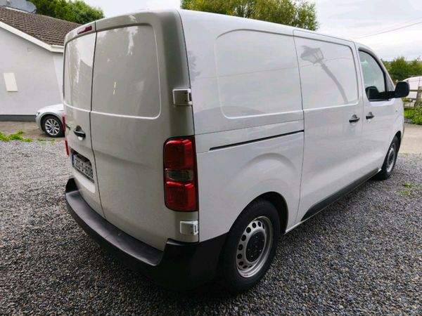 202 Opel Vivaro 1.5 362520832