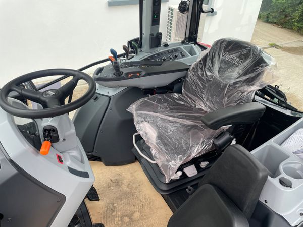 NEW Valtra G135 Active 362540964