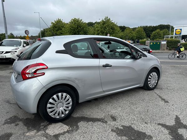 Peugeot 208 1.0 Petrol NCT TAX LOW KMS 362543798