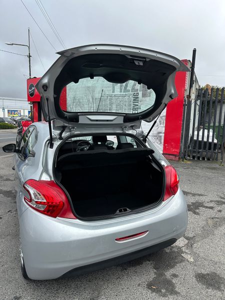 Peugeot 208 1.0 Petrol NCT TAX LOW KMS 362543835