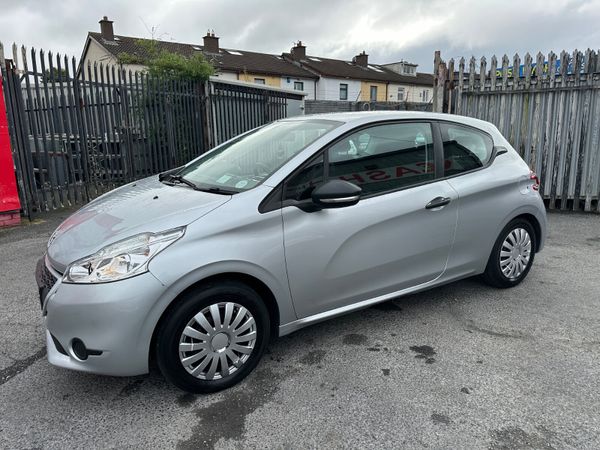 Peugeot 208 1.0 Petrol NCT TAX LOW KMS 362543838