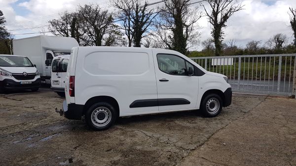 Peugeot Partner 2022 HI SPECK 6 SPEED VAT INVOICE 362566444