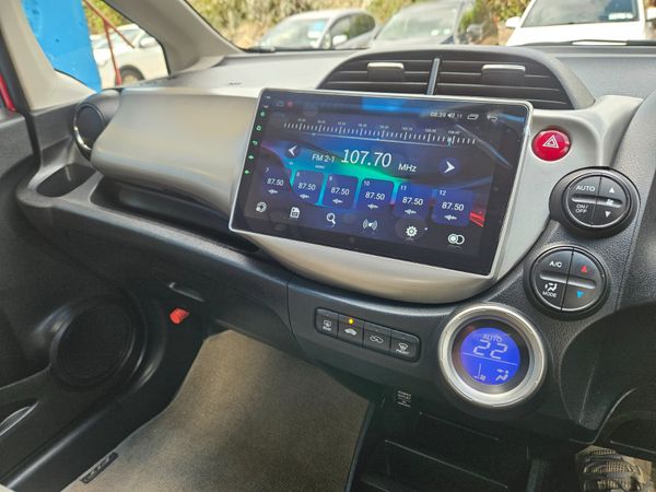 2012 Honda fit Hybrid Automatic 362584337