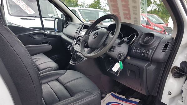 Renault Trafic 192D 55KM NEW MODEL 2.0LT VAT INVOI 362589487