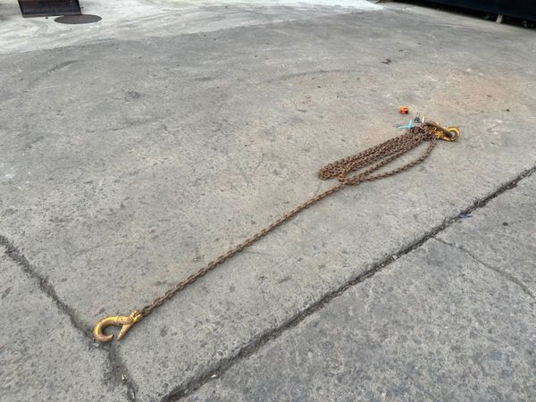 2.8 Metre ...6.7 ton ...lifting chains 4 LEG .... 362594988