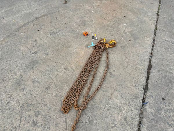 2.8 Metre ...6.7 ton ...lifting chains 4 LEG .... 362594989
