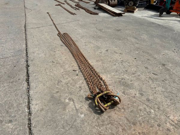 5.8 Metre ...8.4 ton ...lifting chains 4 LEG .... 362595104