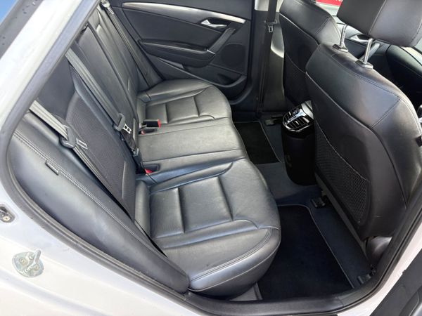 2017 Hyundai i40 Executive 362598597