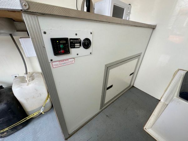 AJC SINGLE AXLE WELFARE UNIT 6 MAN ....0018 362592321
