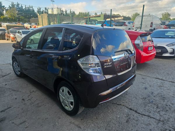 2012 Honda fit Hybrid Automatic 362613175