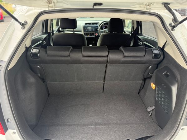 2019 Honda Fit 1.5 Petrol Hybrid ,Immaculate 362637116
