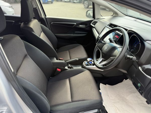 2015 Honda Fit 1.5 Hybrid Auto, 48k Miles only 362639717