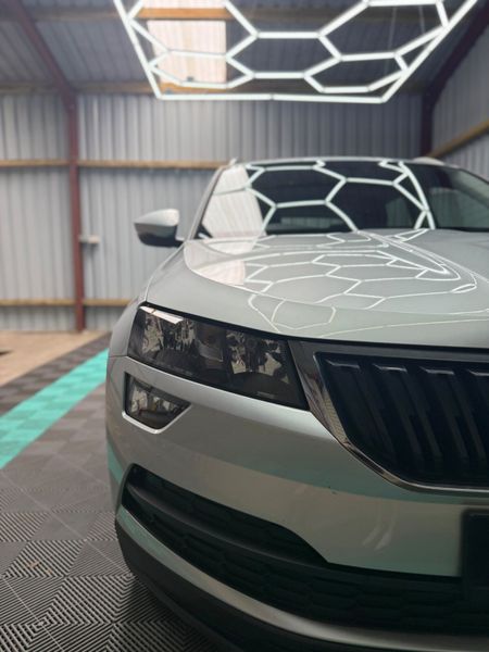 Skoda Karoq 2018 - Low mileage + Auto 362645264