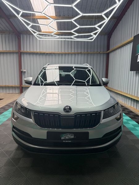 Skoda Karoq 2018 - Low mileage + Auto 362645266