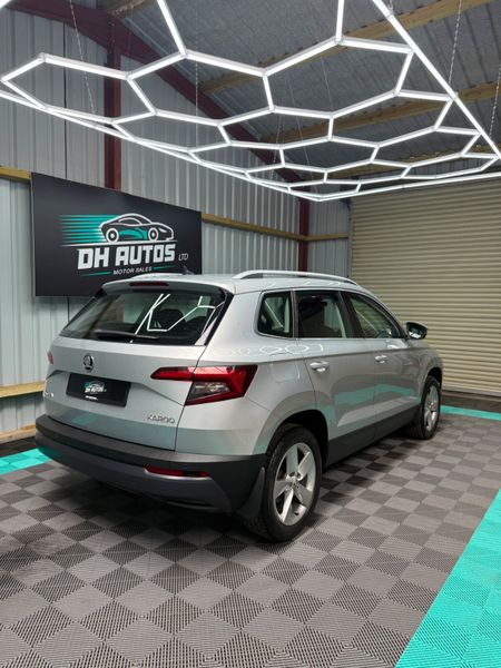 Skoda Karoq 2018 - Low mileage + Auto 362645271