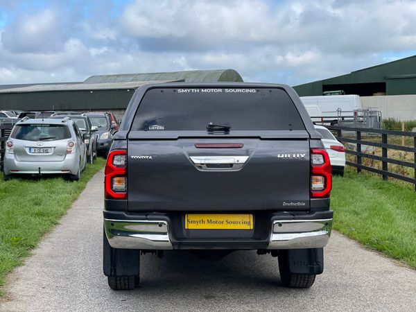 212 Toyota Hilux Invincible Auto****Beauty 362648617