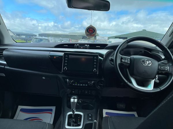 212 Toyota Hilux Invincible Auto****Beauty 362648629