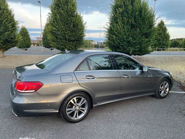Mercedes-Benz E-Class 2015 362643133