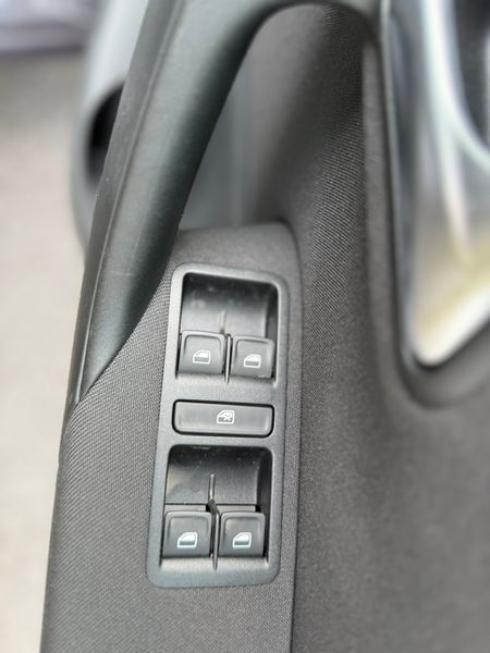 2015 VW Polo 1.2 Petrol Auto,14k km only low km 362643464