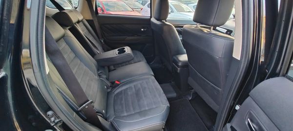 2017 Mitsubishi Outlander Low Milage-mint conditio 362654797