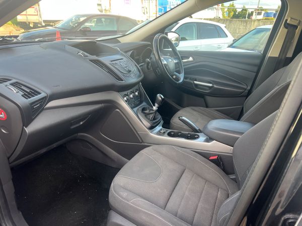 Ford Kuga 2015 CVRT 04/26 TAX 03/26 362654818