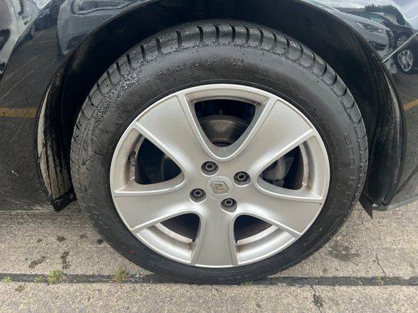 Renault Clio 2015 PRICE DROP ! NCT 26 TAX 09/25 362655317