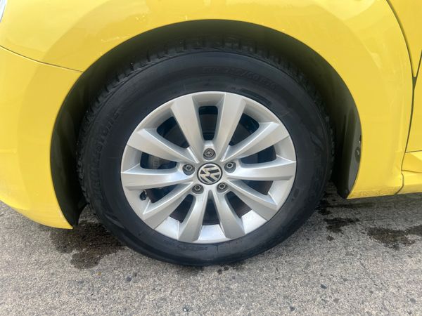 Volkswagen Beetle 2012 NCT 26 ONLY 45K 362656555