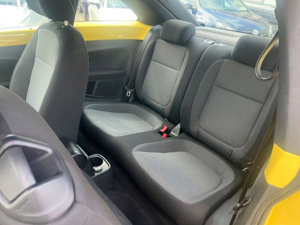 Volkswagen Beetle 2012 NCT 26 ONLY 45K 362656559