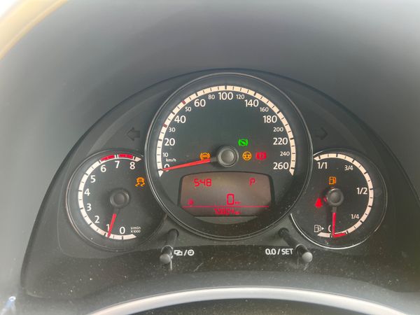 Volkswagen Beetle 2012 NCT 26 ONLY 45K 362656565