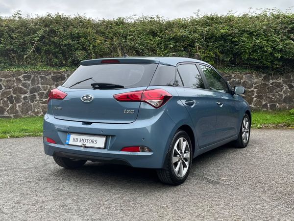 Hyundai i20 1.2 Deluxe 362669414