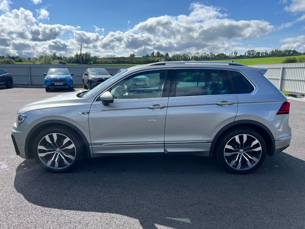 2020 (202) Volkswagen Tiguan R Line Tech 2.0 4 Mot 362670774