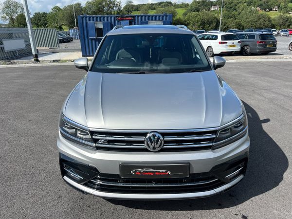 2020 (202) Volkswagen Tiguan R Line Tech 2.0 4 Mot 362670772