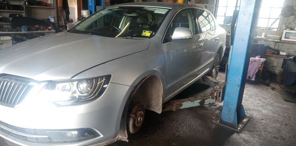 2015 SKODA SUPERB ELEGANCE 2.0TDI FOR BREAKING! 362697600