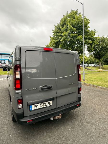 Renault Trafic 2015 LOW MILEAGE INCLUDES VAT 362692222