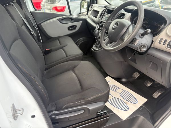 Renault Trafic 362704919