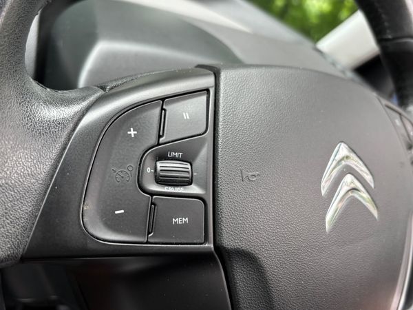 161 Citroen C4  Special Edition Low mileage! 362702804
