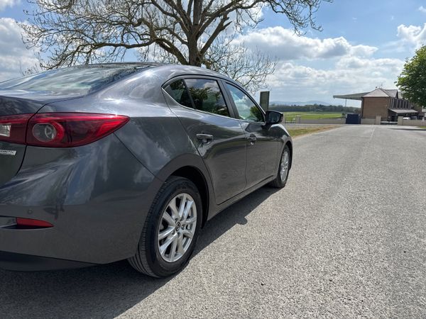 Mazda Mazda3 2016 Low Mileage 362727669