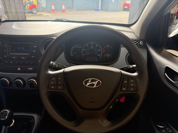 2016 Hyundai i10 1.2 Petrol **TAX + NCT** 362720442