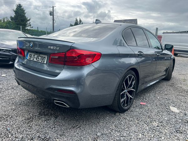 BMW 5-Series 2019 520d M-sports 362720894