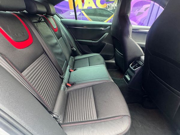 Skoda Octavia 2016 362721246