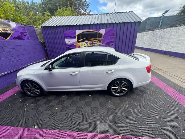 Skoda Octavia 2016 362721243