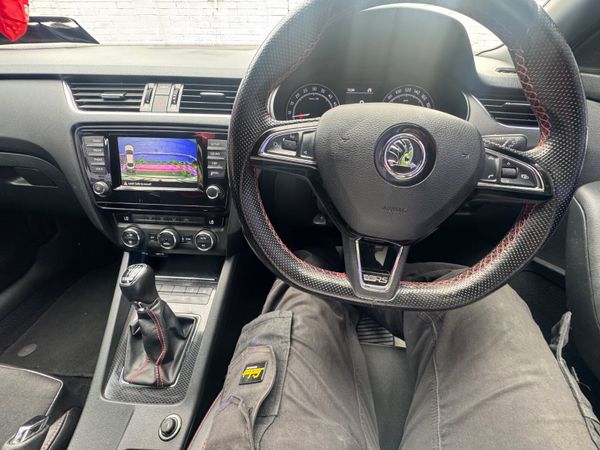 Skoda Octavia 2016 362721254