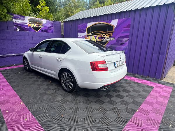 Skoda Octavia 2016 362721256