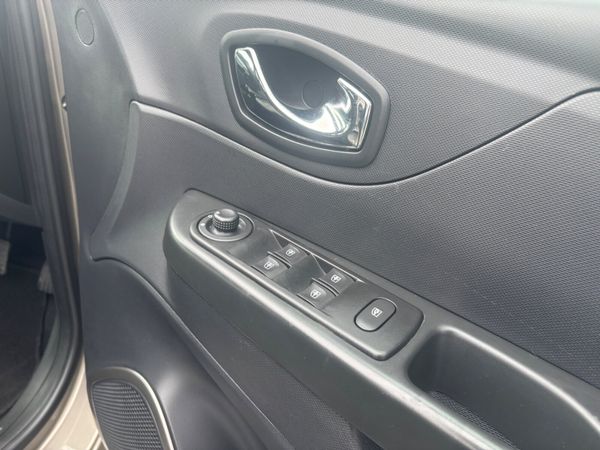161 Renault Captur 1.5L AUTO 12 MONTHS WARRANTY 362722031