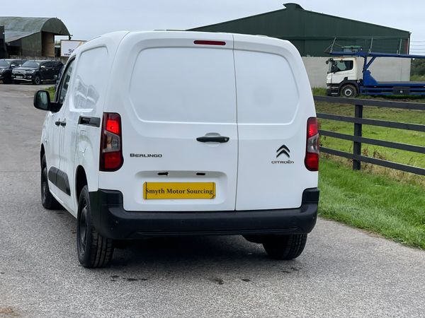 202 Citroen Berlingo Enterprise Spotless***** 362772557
